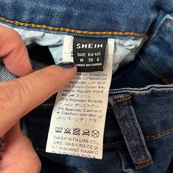 SOLD GORGEOUS SHEIN Medium Wash High Waisted Bell Bottom Stretch Jeans - Picture 7 of 11